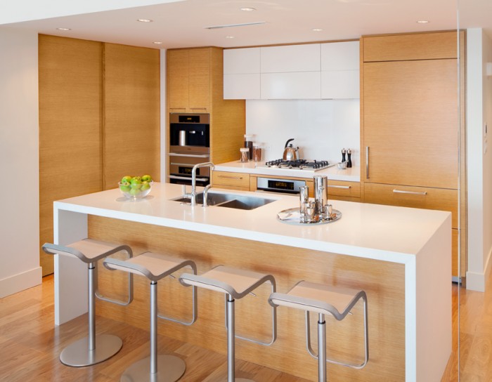 The Hottest Colour Trend For Countertops, White Quartz Countertops With Maple Cabinets