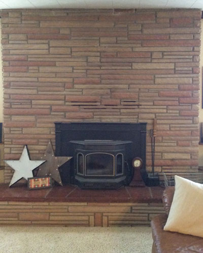 Ask Maria: Is my Fireplace too Earthy for a White Kitchen?