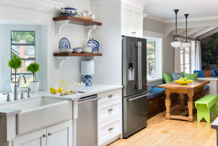 Class White Kitchen | Decorating with Blue & Green | Farmhouse Sink | Upper Shelves in Kitchen | Open Concept Kitchen Design