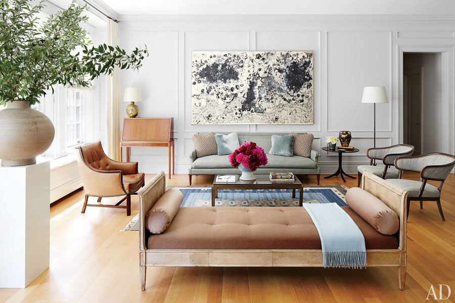 Ask Maria: Can I Paint my Walls to Match my Couch?