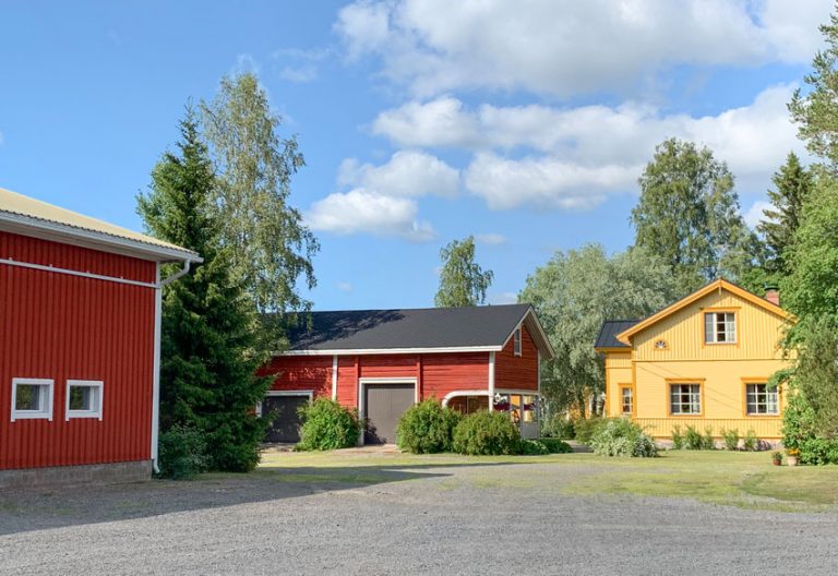 A Townhouse in Finland Makes Tuscan Look Fresh; Before & After