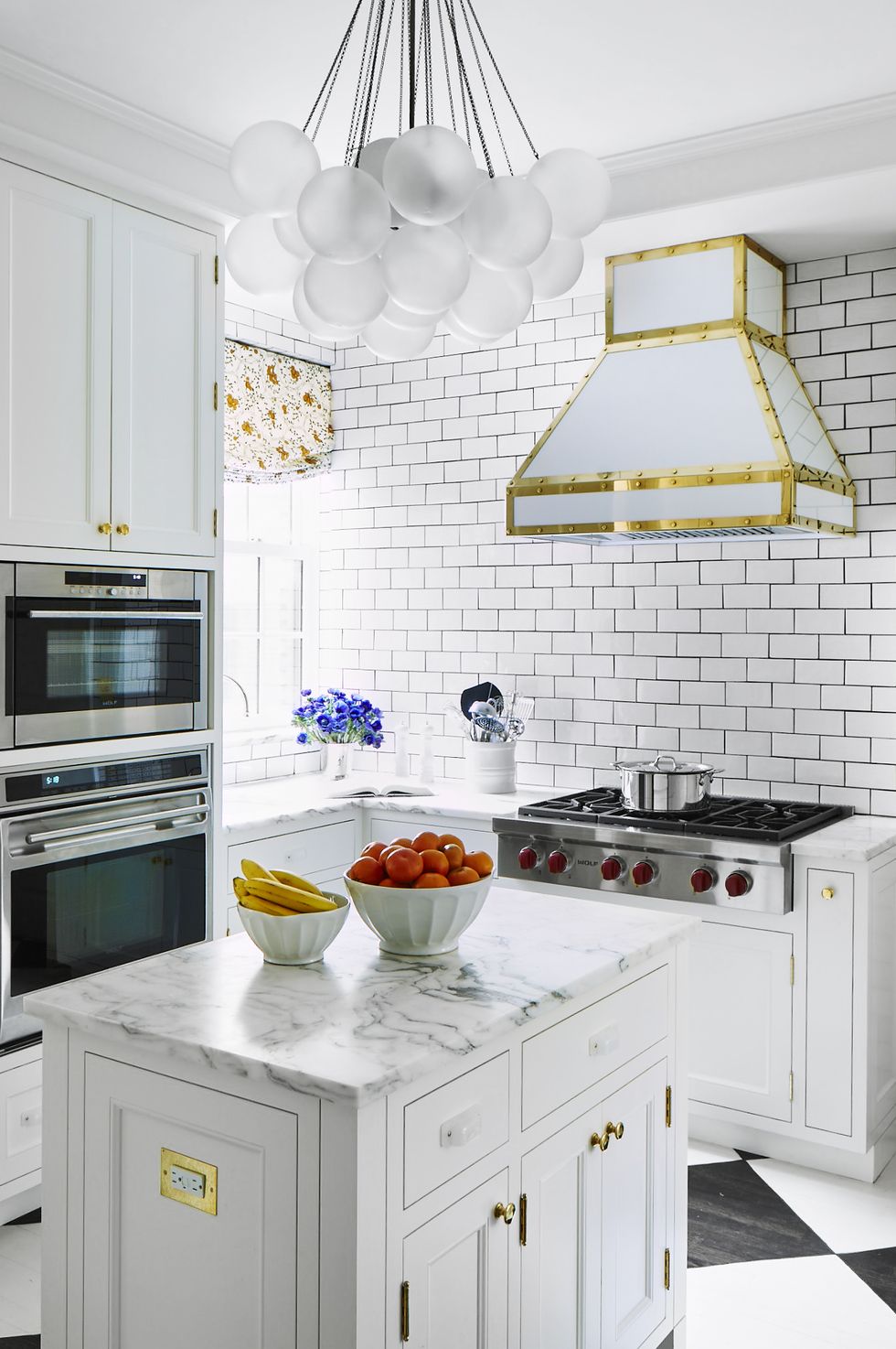 21 Tile Backsplash Behind a Stove Ideas to Add Color and Style  Kitchen  backsplash designs, Kitchen backsplash, Kitchen niche