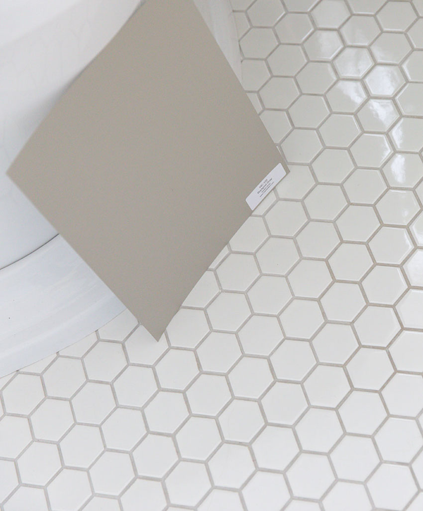 The Best Grout Colour For White Tile Bathrooms