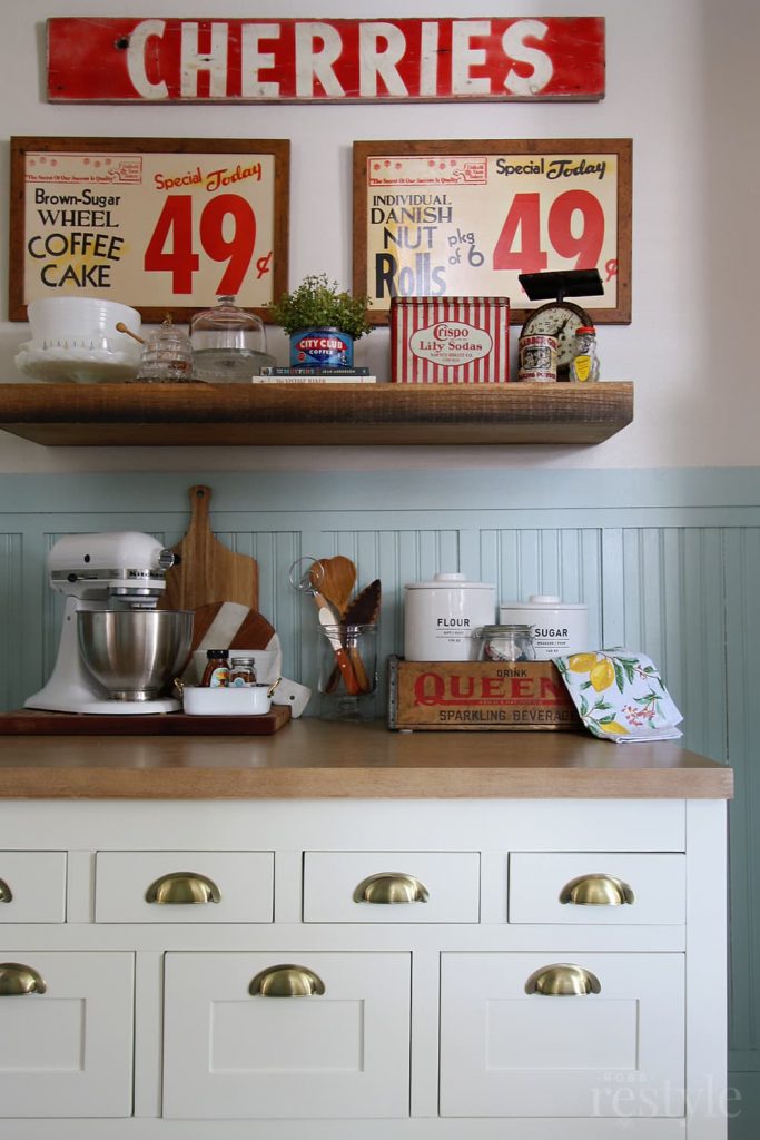 Vintage Shelf styling Kitchen