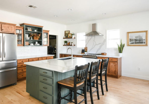 Before & After: A Quick Fix for Updating 90s Wood Stained Cabinets ...