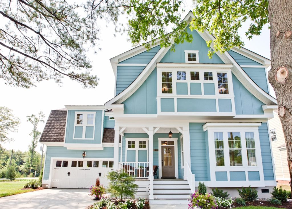 Six Best Exterior Colours For A Lake House Or Beach - Exterior House Paint Colors Beach