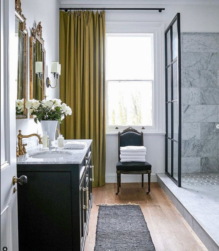 Is Your Black Accent Tile Perfect (or Just Perfectly Nice)? - Bathrooms