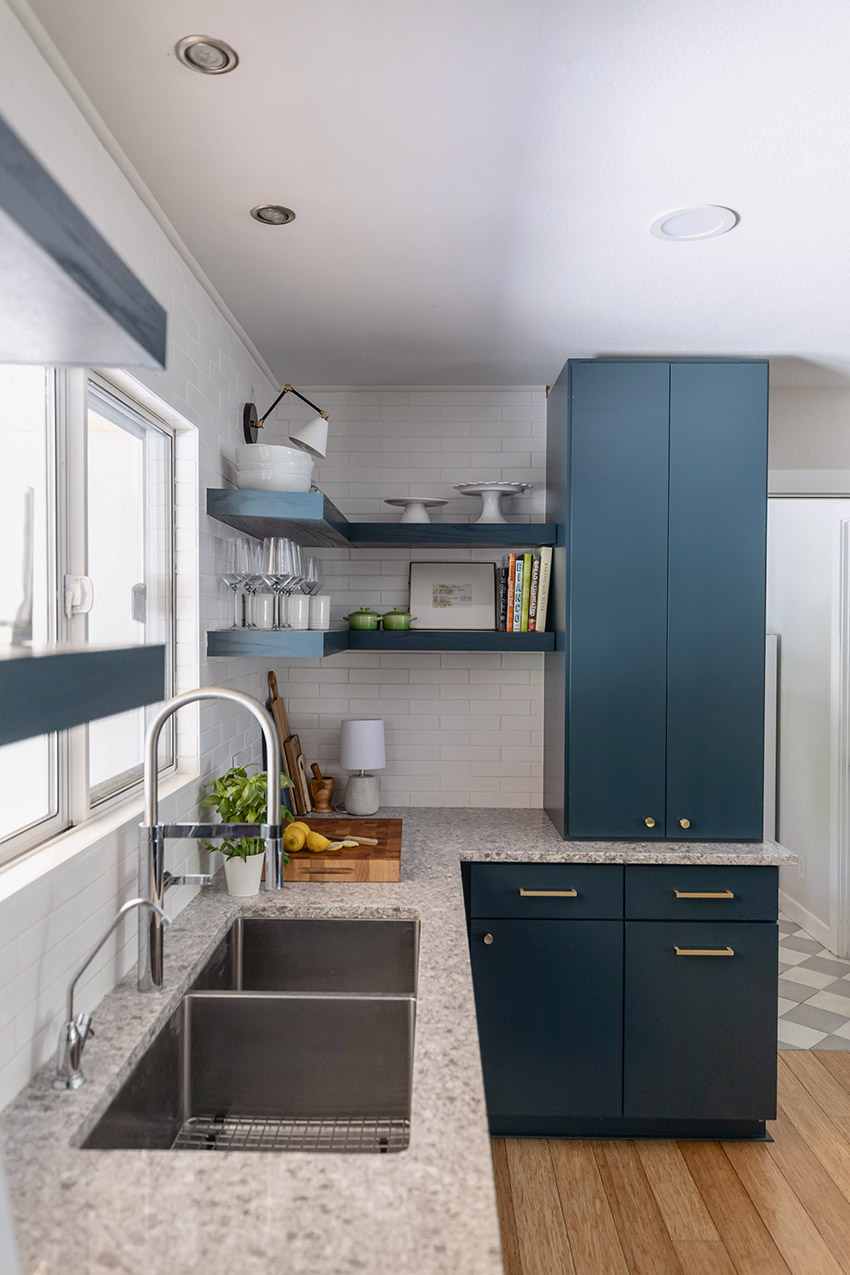 open shelves kitchen