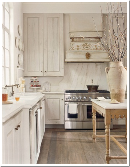 Gray Kitchen Cabinets: 4 Ways to Know if You Should Follow the Trends